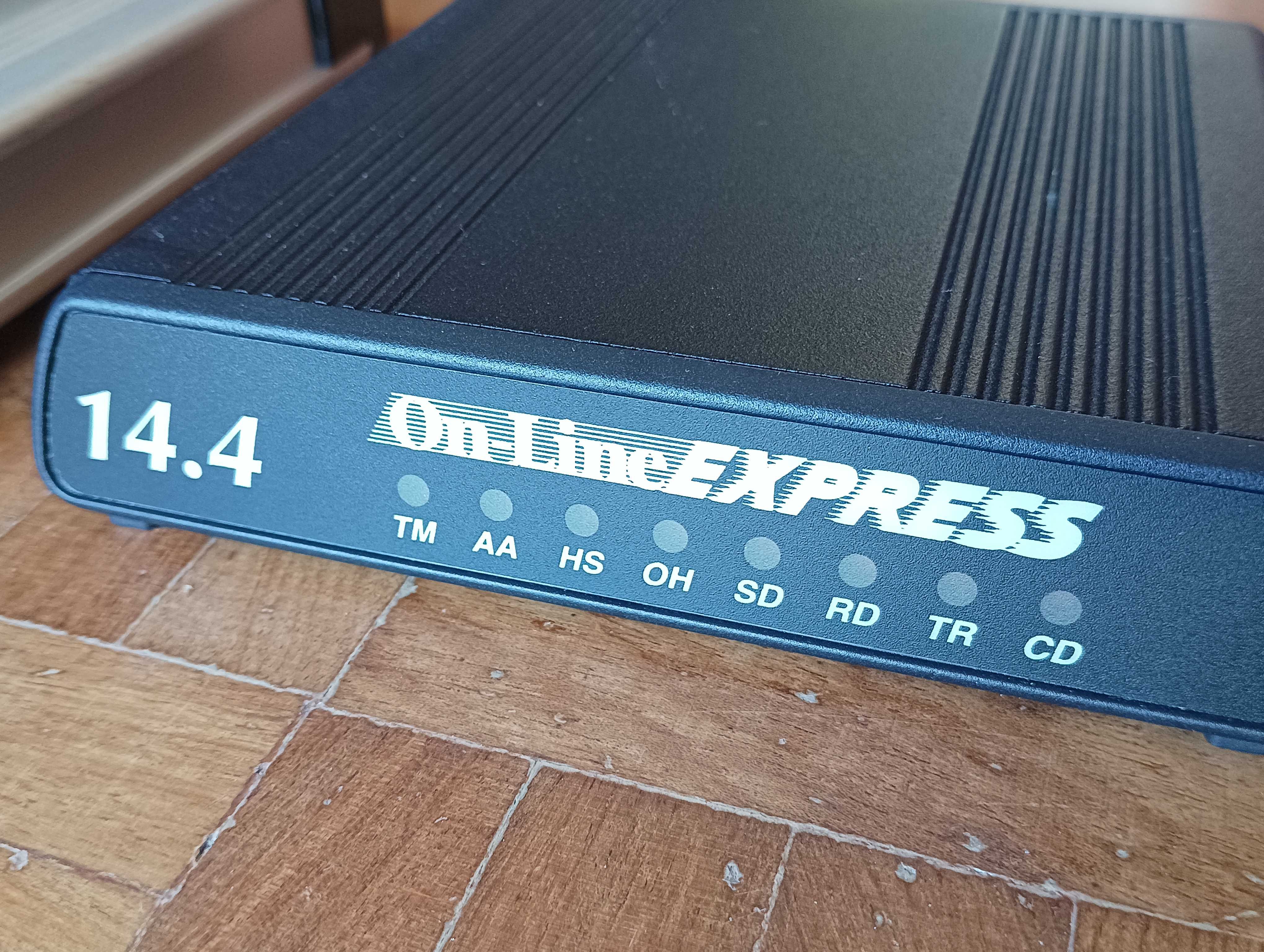 Dois FAX modems dial-up externos antigos