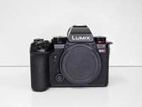 Panasonic Lumix S5 II