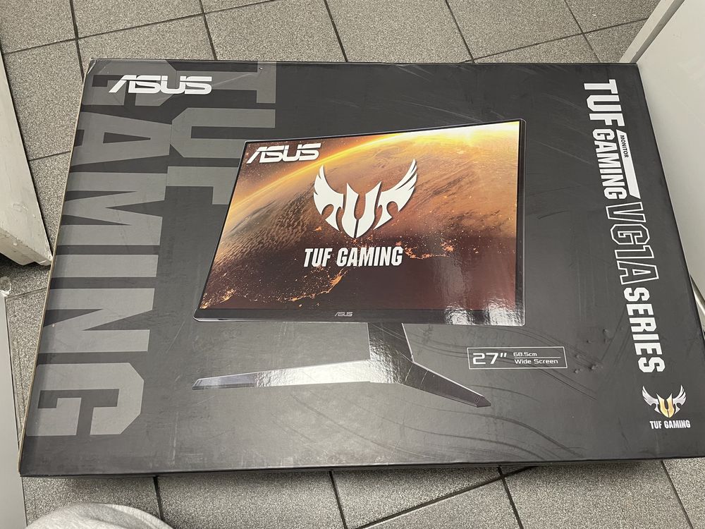 Monitor TUF Gaming z obudowa do komputera