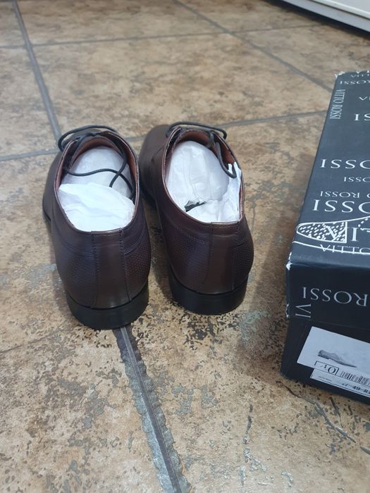 Продам Кожаные Туфли VITTO ROSSI размер 40