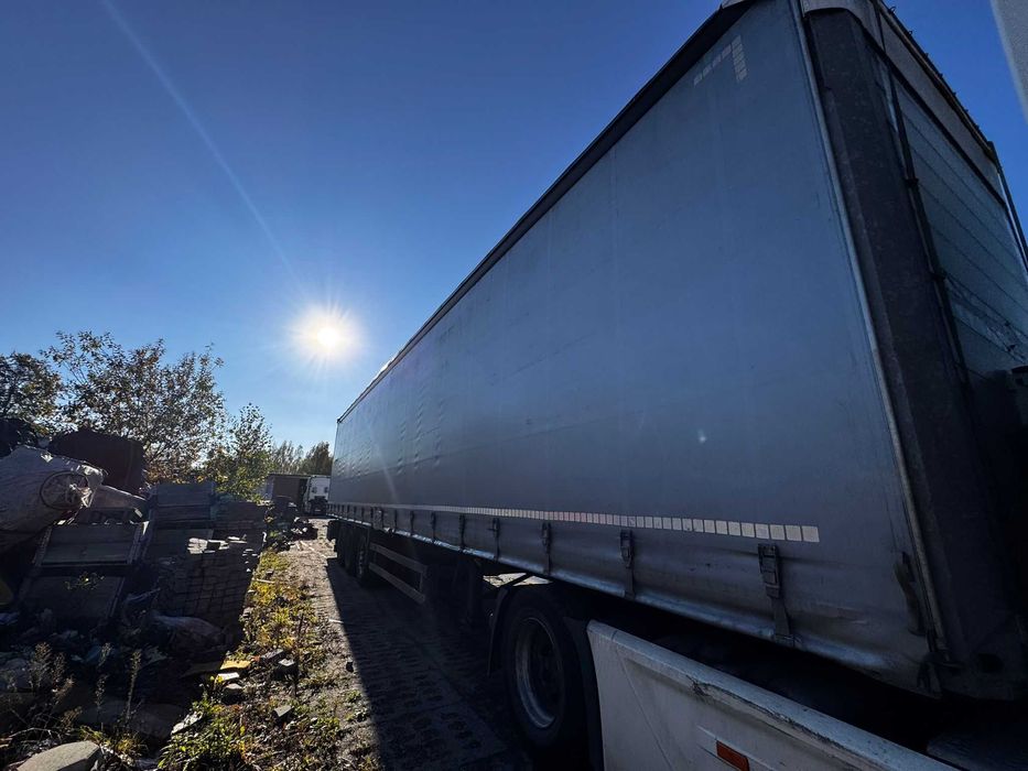 Naczepa ciężarowa schmitz