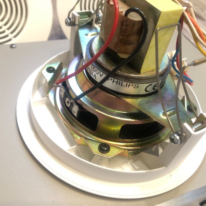 Врезной потолочный громкоговоритель динамик Philips LBC 3950/01