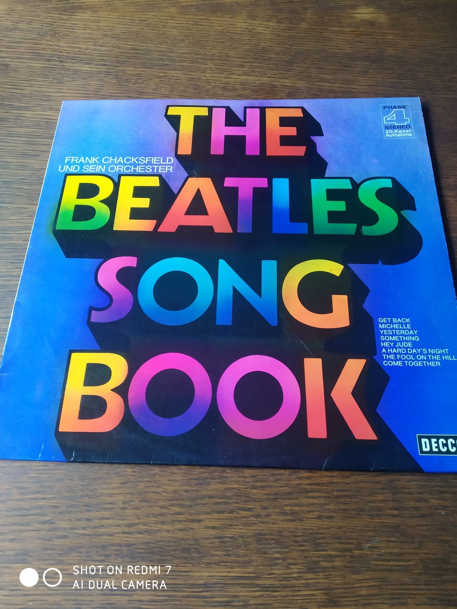 Płyta  - przeboje Beatles  w wykonaniu orkiestrowym..