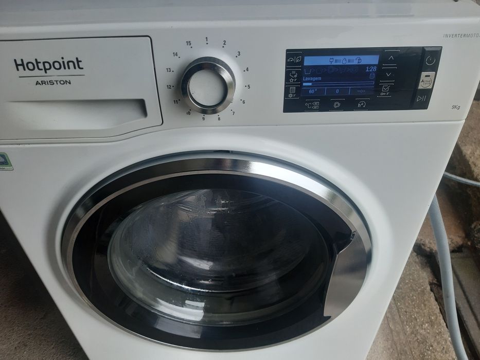 Máquina de lavar HOTPOINT ARISTON 9k
