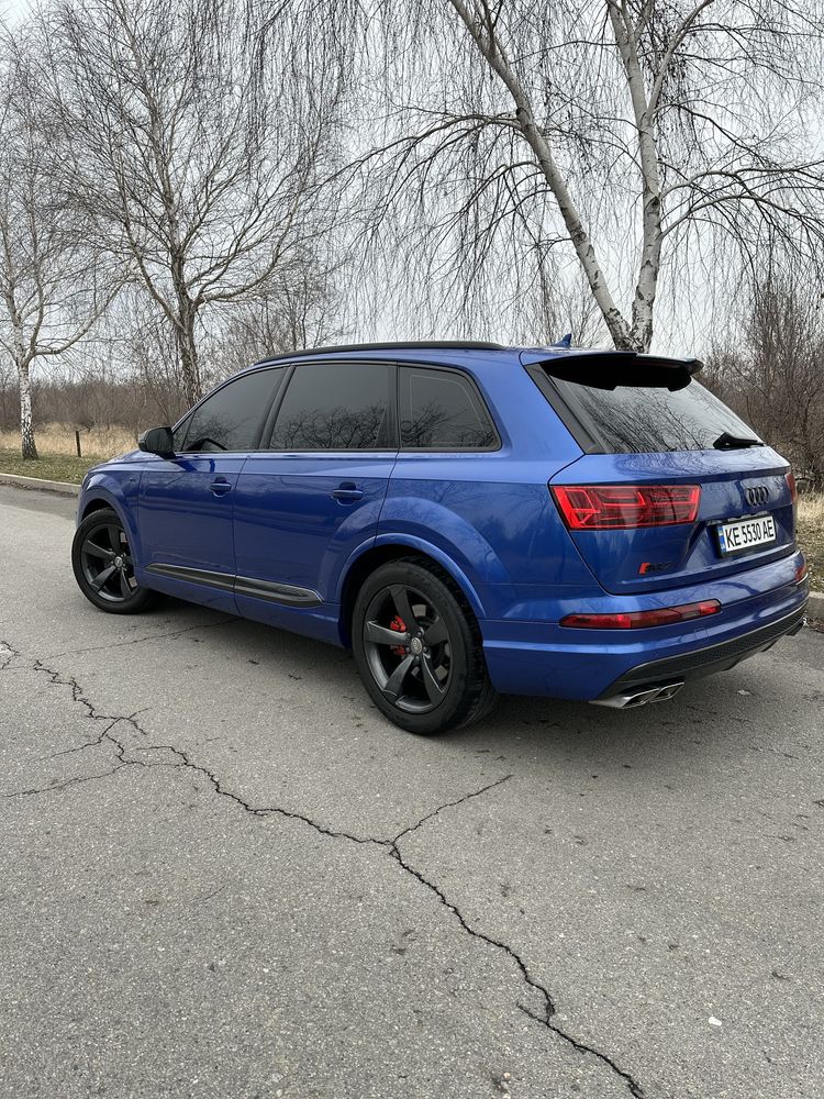 Audi SQ7 4.0 TDI