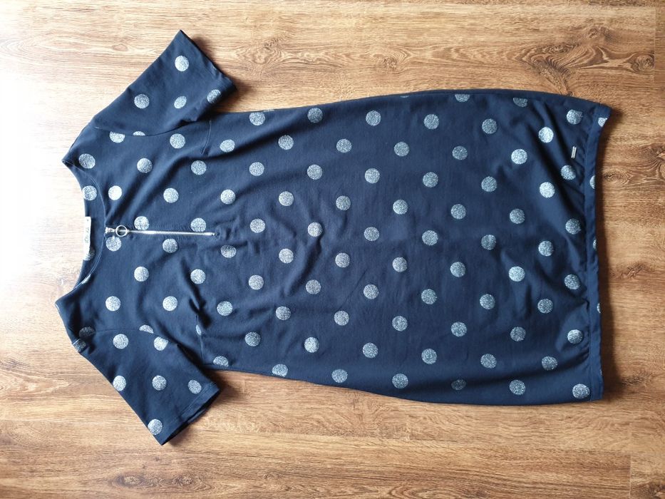 Sukienka do karmienia piersią/ ciążowa firmy Quiosque