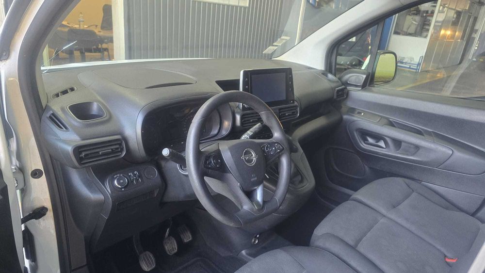 Opel Combo 1.5 CDTI - Salvado
