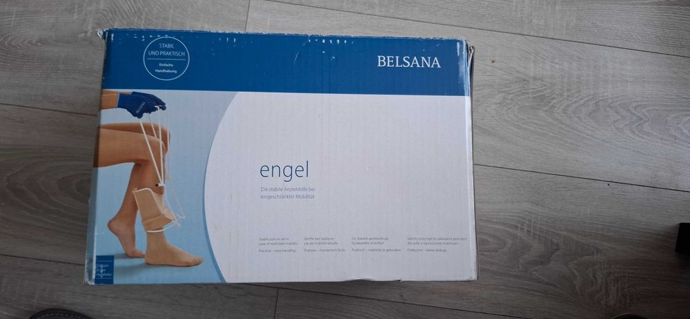 Przyrząd do zakładania pończoch BELSANA Engel