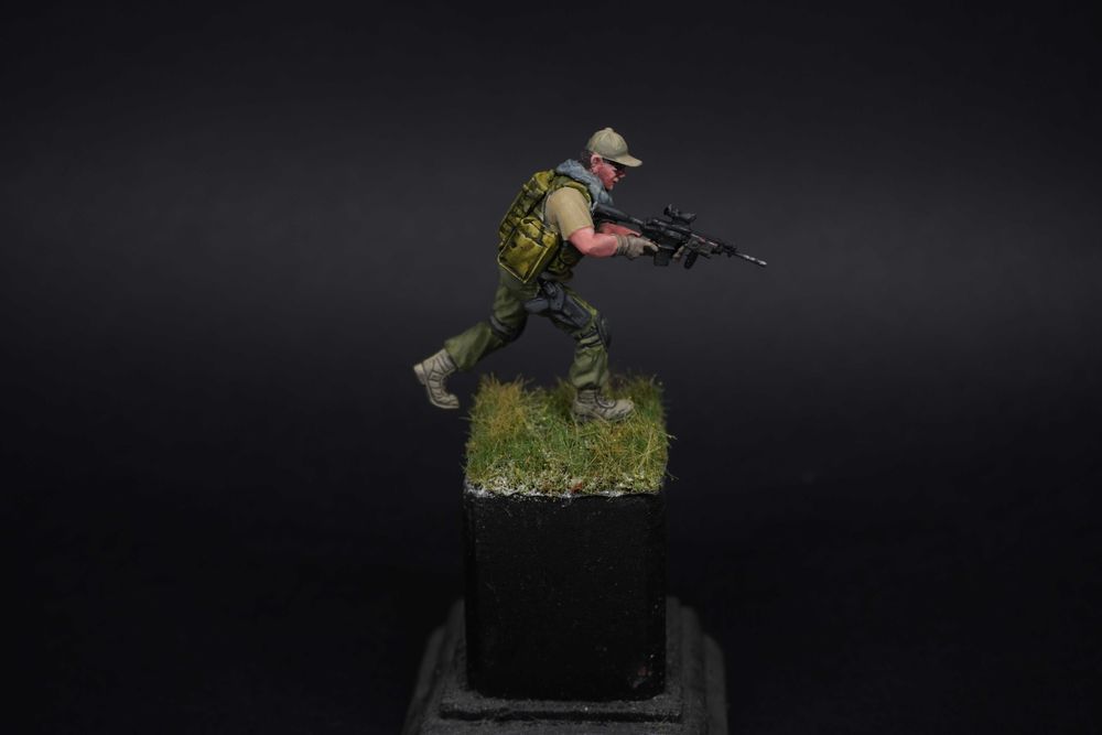 Figurka 1/35 Pomalowana żywica /gotowa