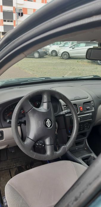 Nissan Almera bom estado
