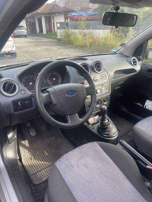 Ford fiesta 1.3 z 2007r