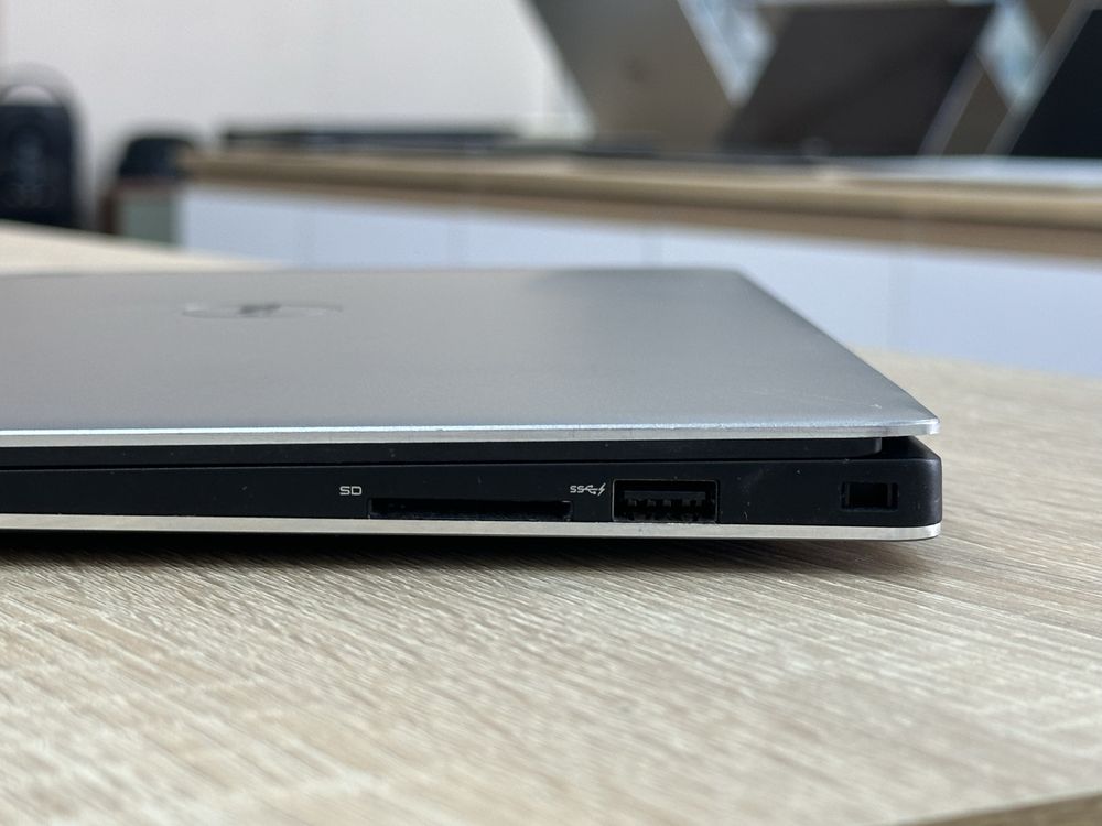 Dell XPS 13 9360 8/256gb i7-7560 8ram 256ssd ShopusCenter