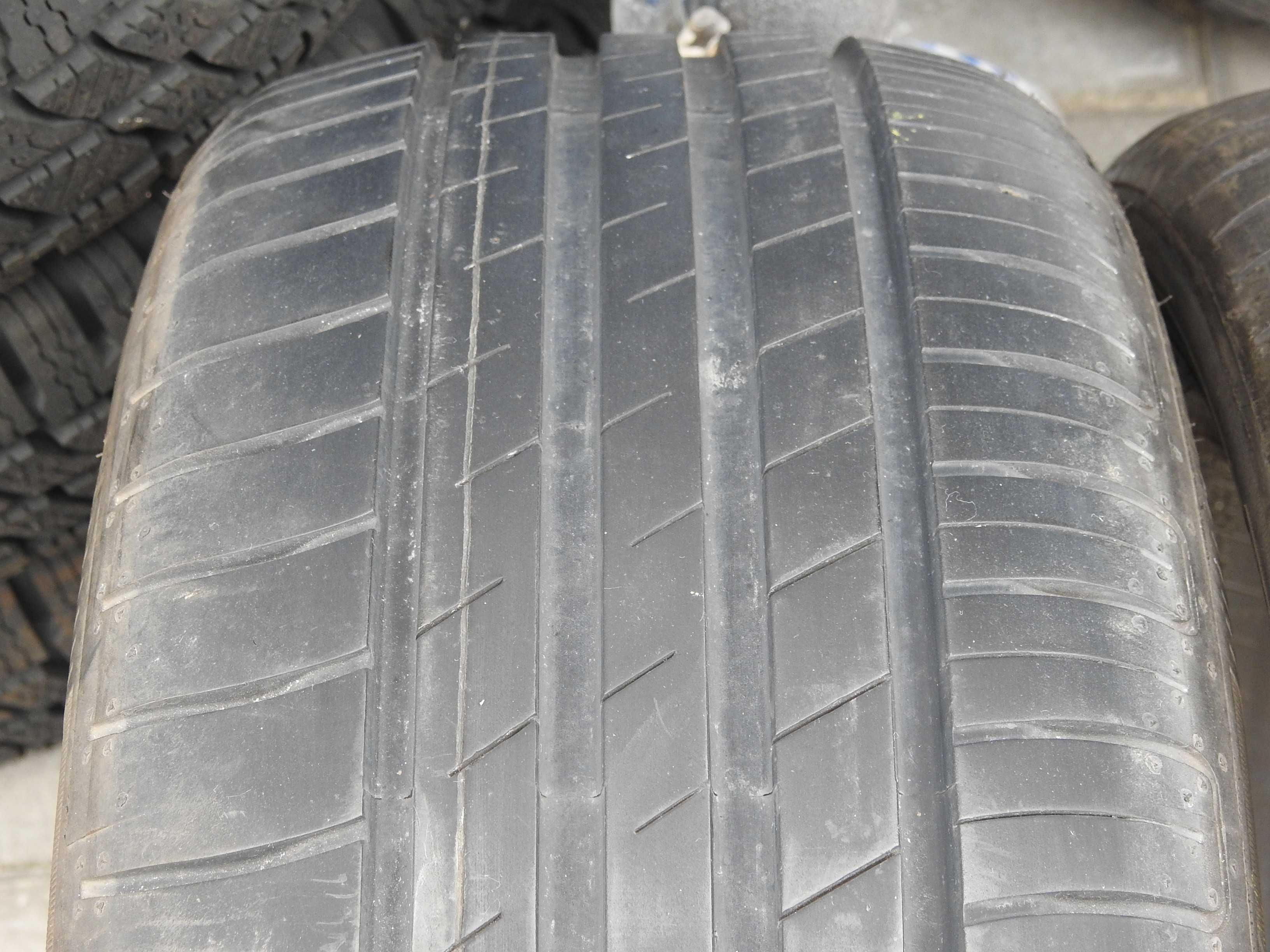 2x Goodyear EfficientGrip Performance 215/50r17 94W 2019r 2x6mm