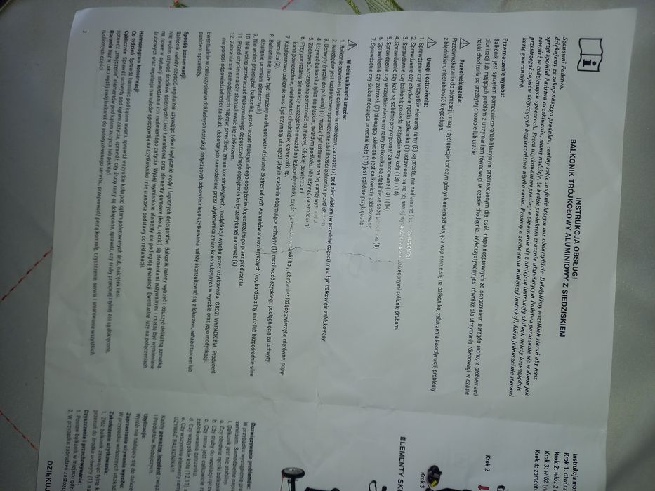 Balkonik trójkołowy aluminiowy z siedziskiem.