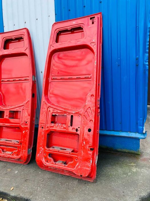 Дверь задняя Спринтер 906 двері задні Крафтер в зборі Sprinter разборк