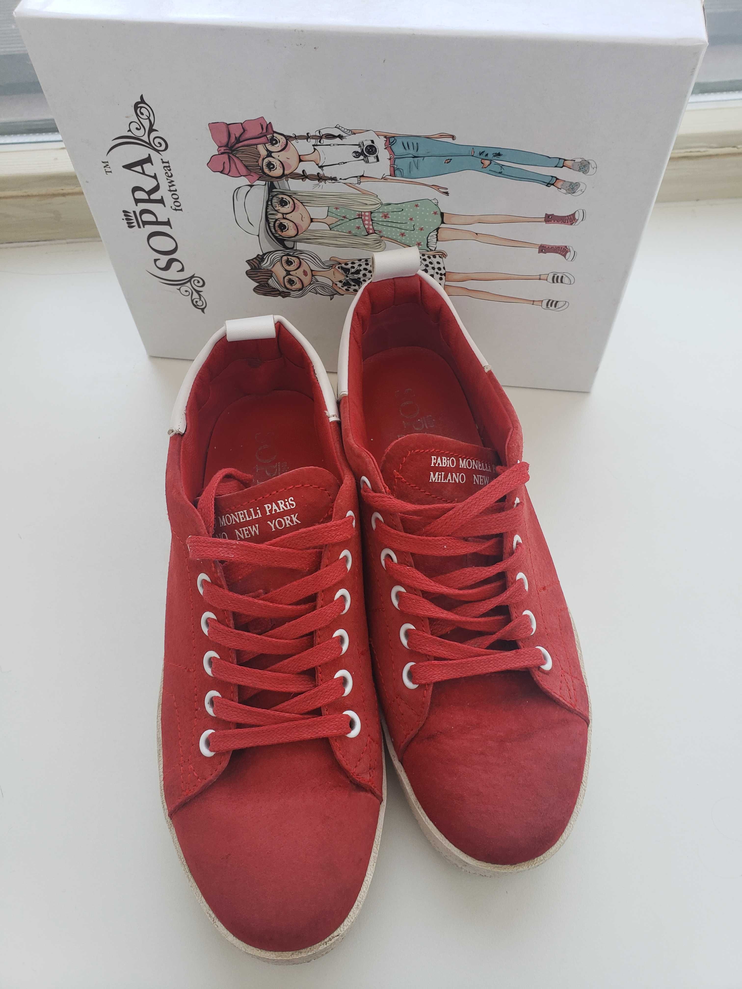 Жіночі кросівки червоні, 38 р. кеди converse