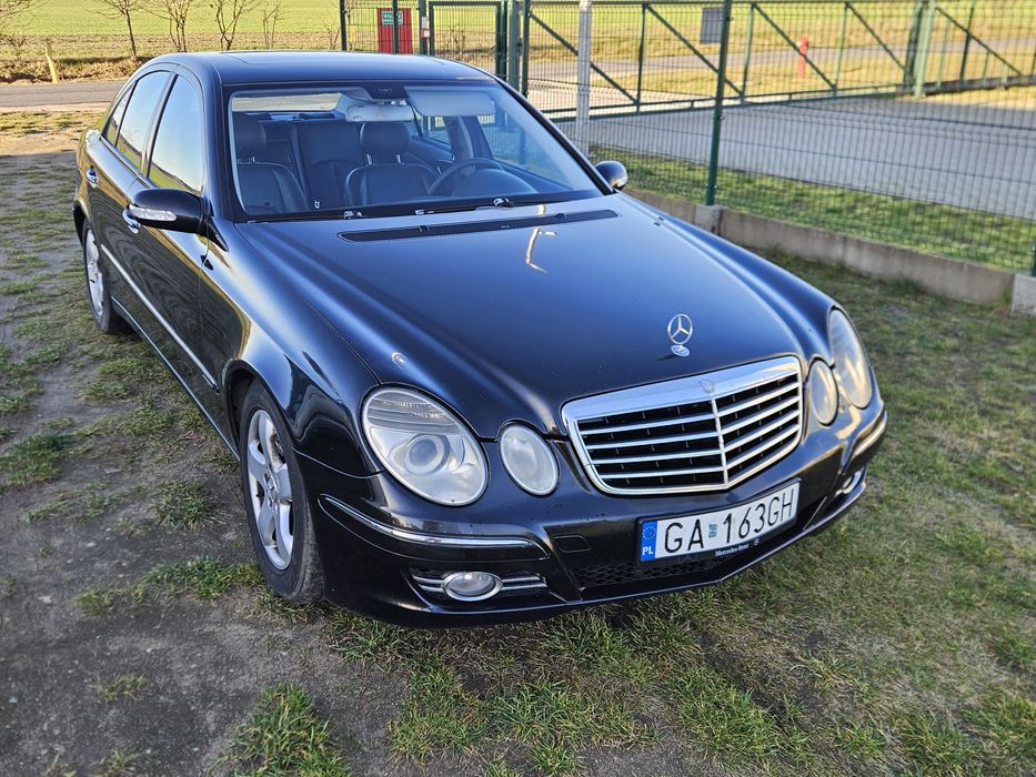 Mercedes E220 W211 *zrobiona na  LIFT* Długie Opłaty