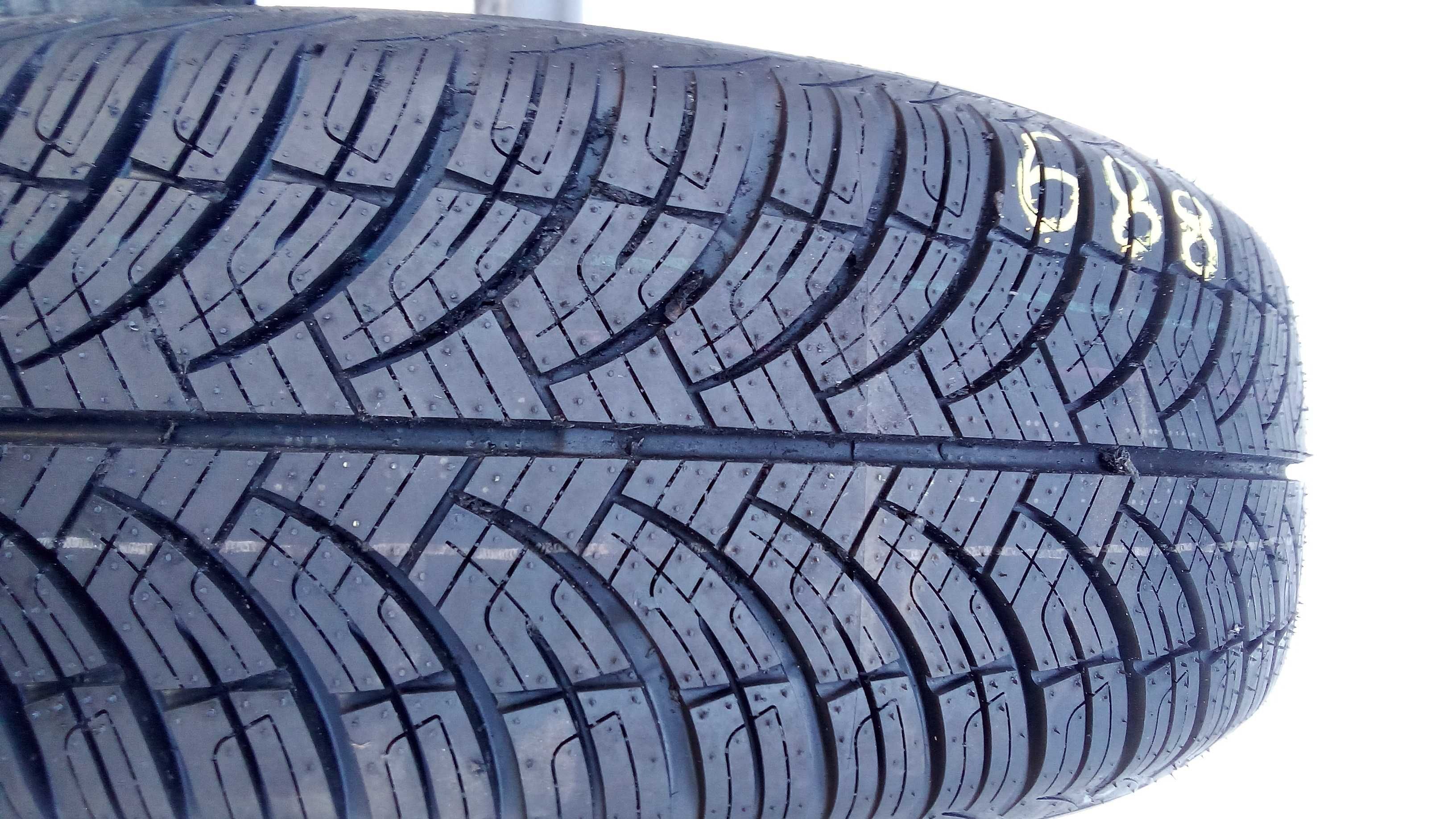 Pojedyncza Opona Całoroczna ROADMARCH PRIME A/S 195x65x15 91H 6,7mm