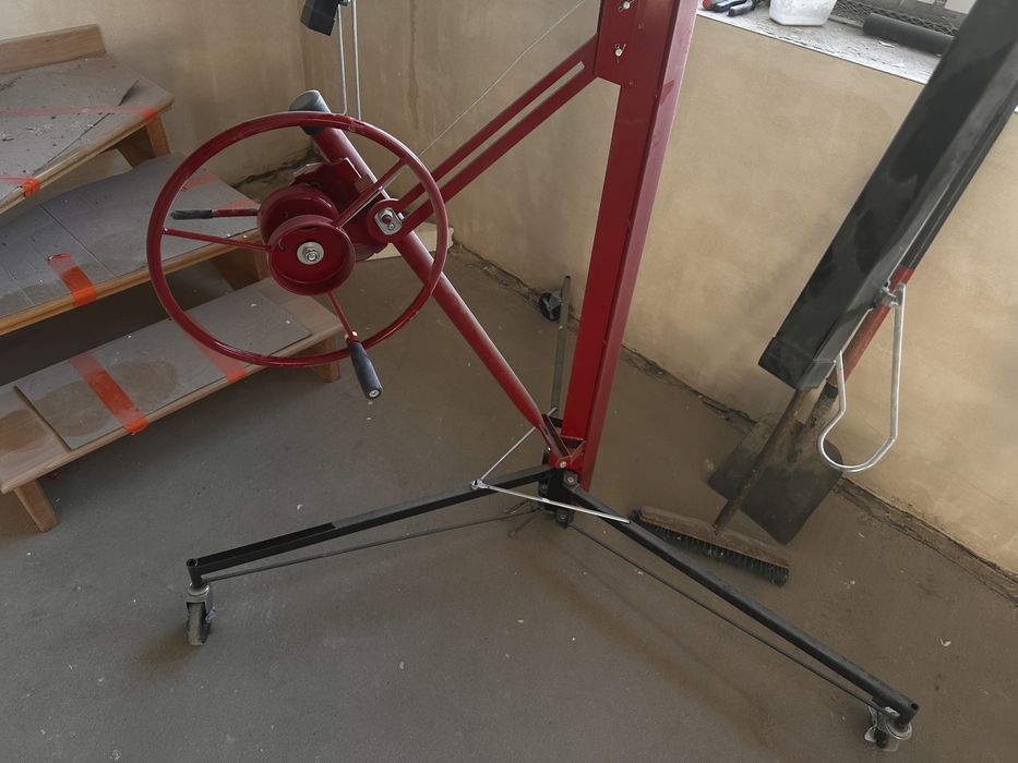 Sprzedam podnośnik dk płyt gk