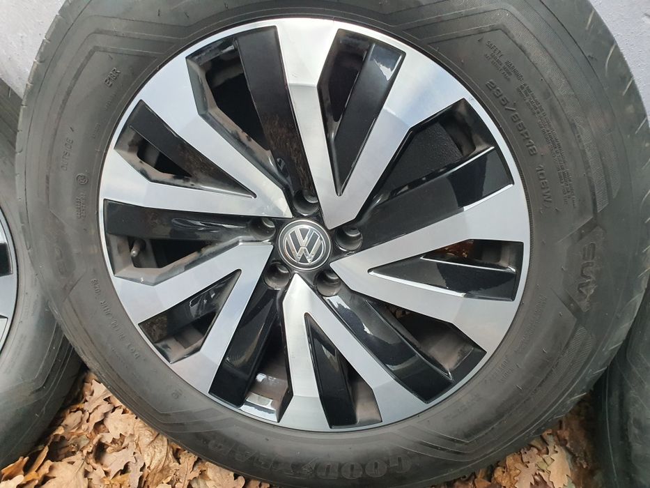 Оригінальні диски/колеса VW R18 Touareg III CR Concordia літні шини/ре