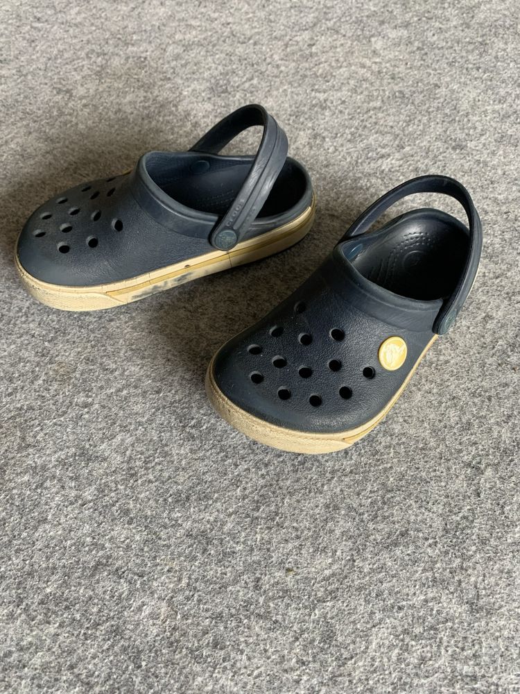 Klapki crocs r. 22 -23