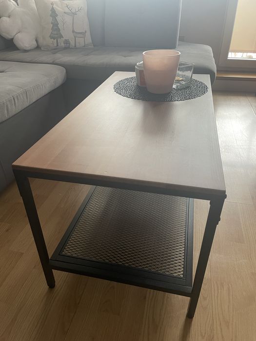 Sprzedam stolik ikea fjallbo