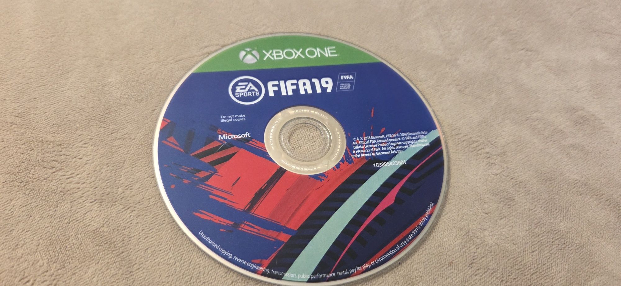 Gra fifa19 xbox one