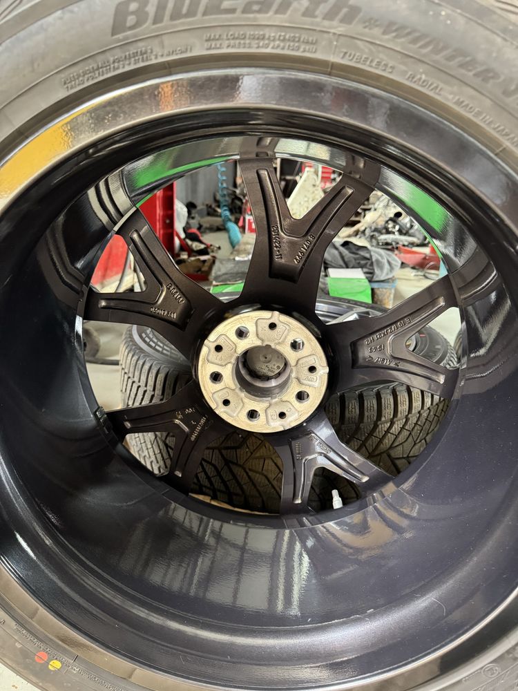 Продаю комплект дисків BMW r21 оригінал Y spoke 741 x5,x6,g05,g06