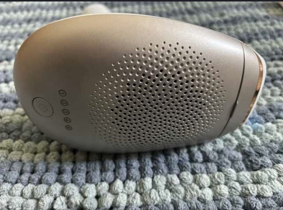 Depiladora de luz pulsada da Philips, modelo Lumea BRI923