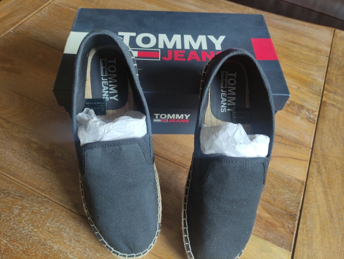 Espadryle Tommy Hilfiger r.45, bdb (nowe bez metki)