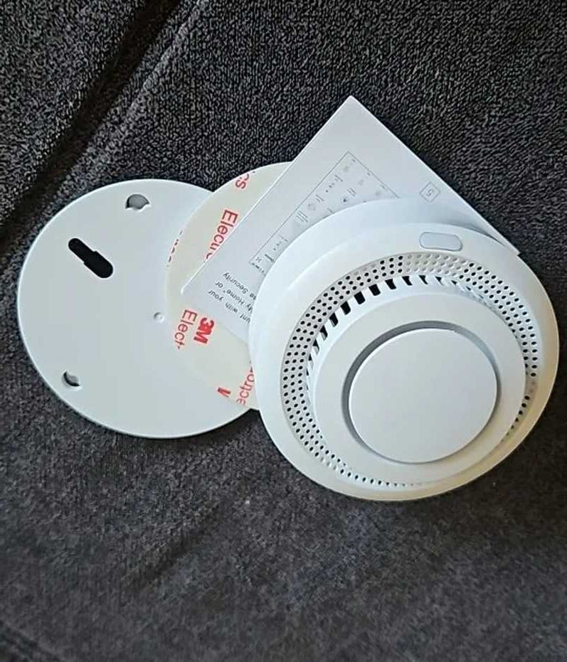 Розумний WiFi-датчик диму Tuya для пожежної безпеки