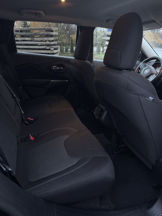 Продам Jeep Cherokee KL