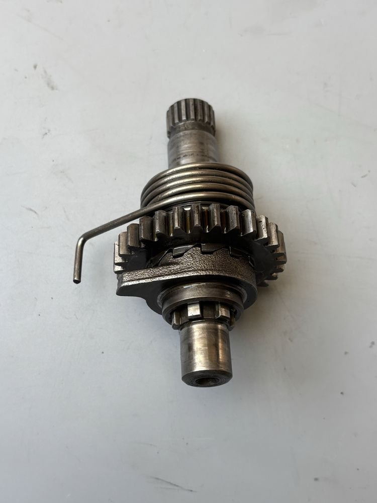 Wałek Kopnika Kopka Kick Starter Rozrusznik SUZUKI TS125