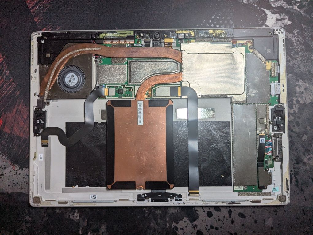 Surface на запчастини i5-6300u