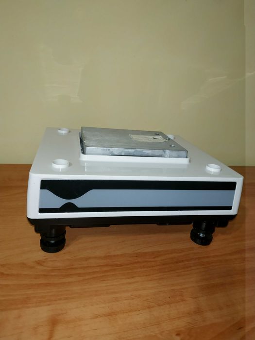 Настільні цифрові ваги Kerbl