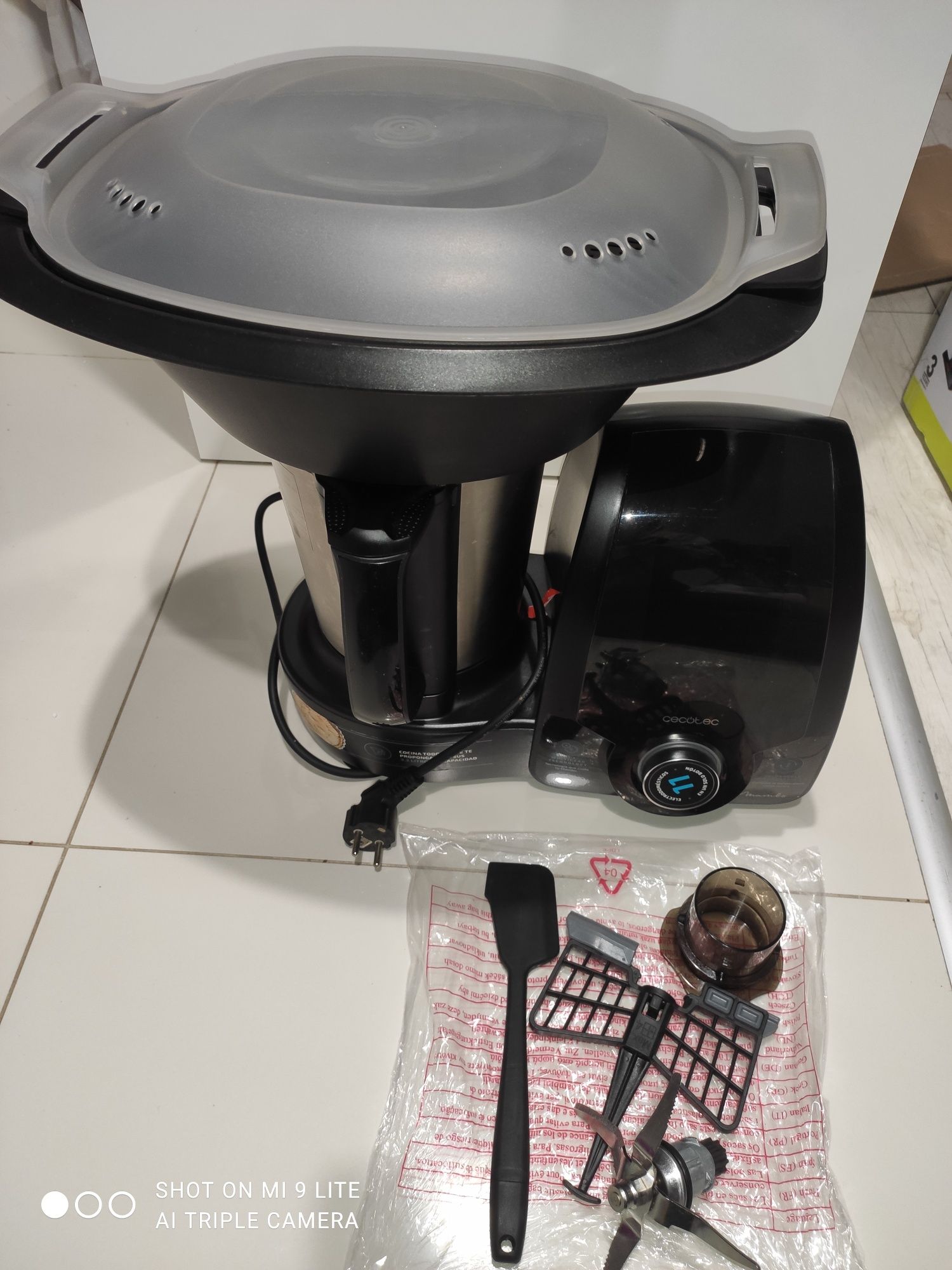 Termorobot Cecotec Mambo 9590 urządzenie wielofunkcyjne robot kuchenny