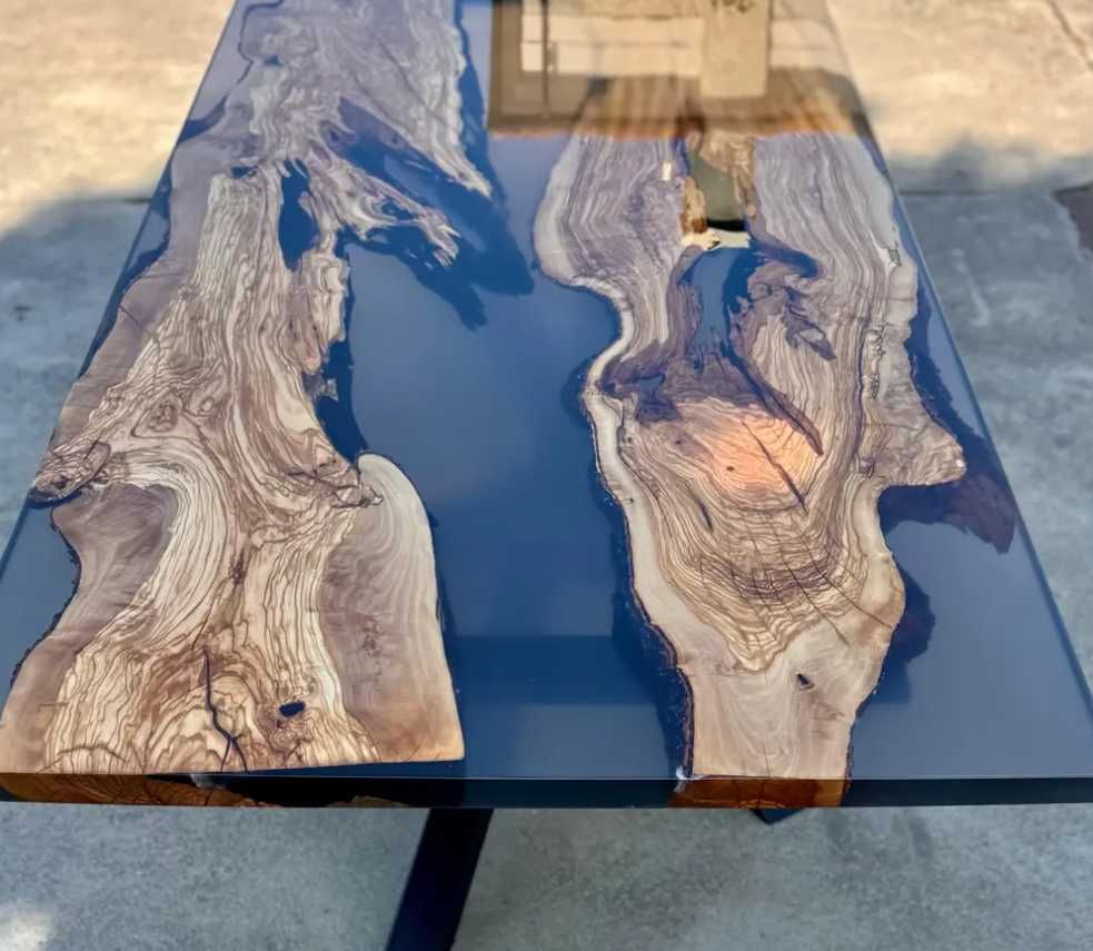 Mesas de Epoxy: Arte, Elegância e Exclusividade no Seu Espaço!