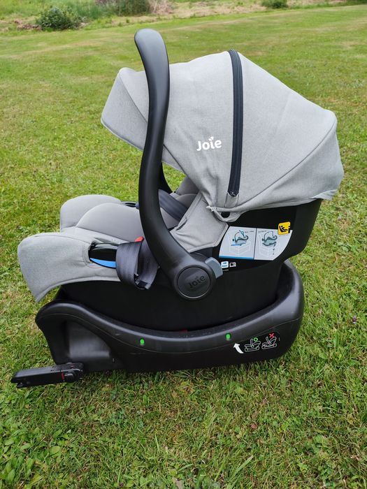 Fotelik samochodowy Joie 0-13 kg z bazą OKAZJA
