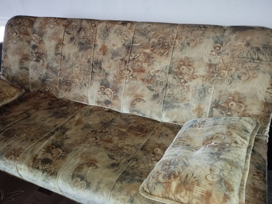 Wersalka i dwa fotele
