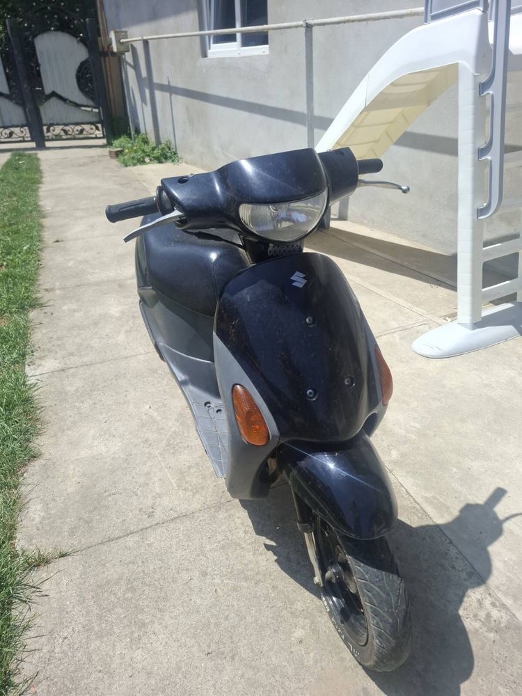 Скутер suzuki lets 4 injector