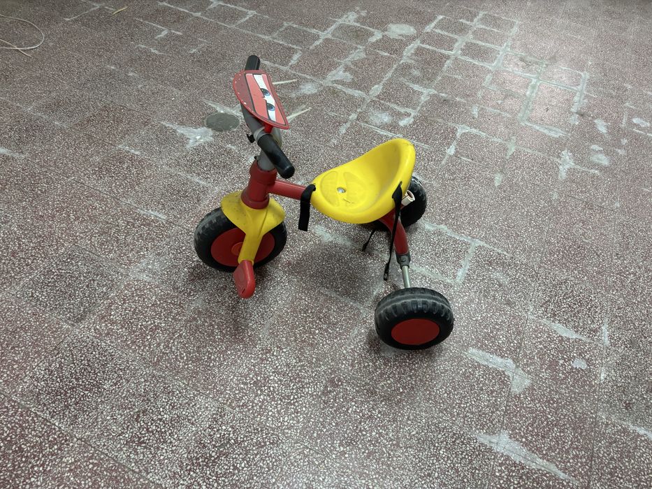 Triciclo de criança
