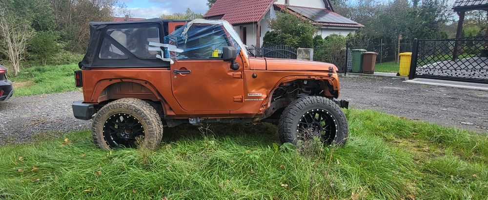 Jeep Wrangler 3.8 Sport