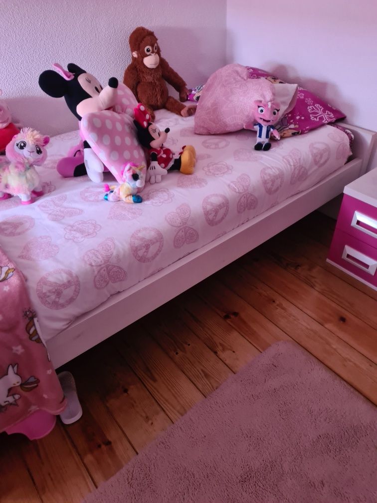 Mobilia de quarto de criança