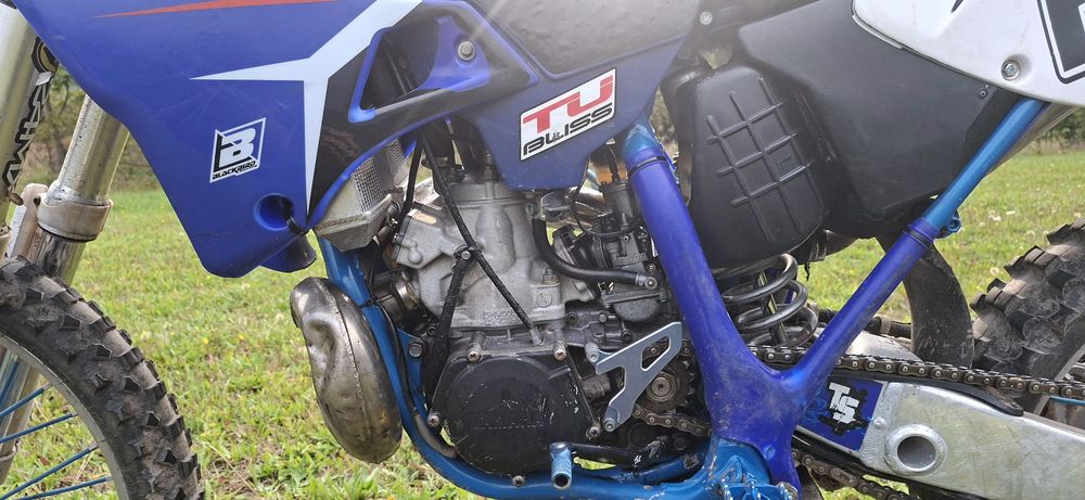 Yamaha YZ 250 Rok 2001.