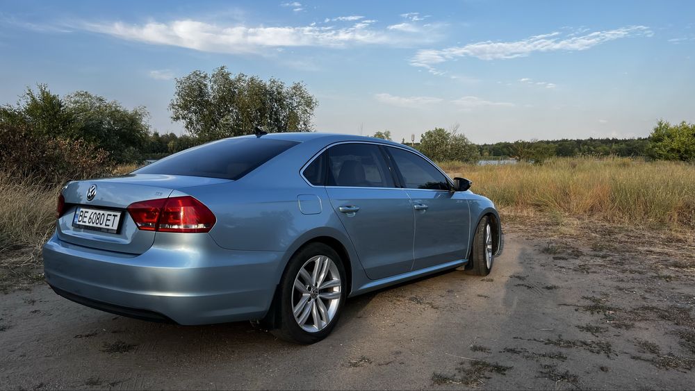 Volkswagen Passat B7 USA 2.5 газ/бензин