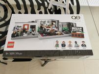 LEGO Creator Queer Eye – Mieszkanie Fab Five 10291

NOWE