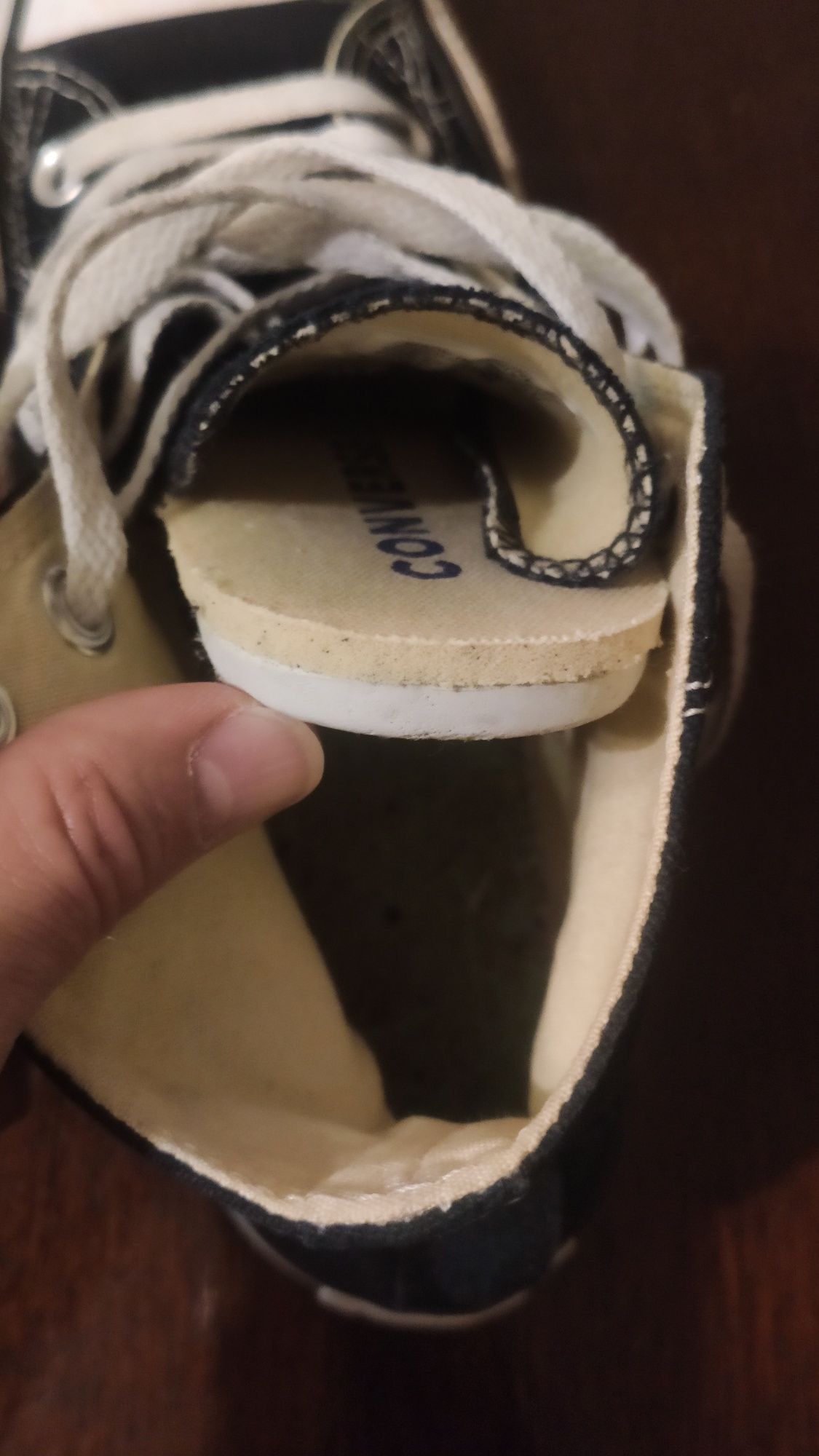 Продам нові стильні кеди Converse, 37' розмір