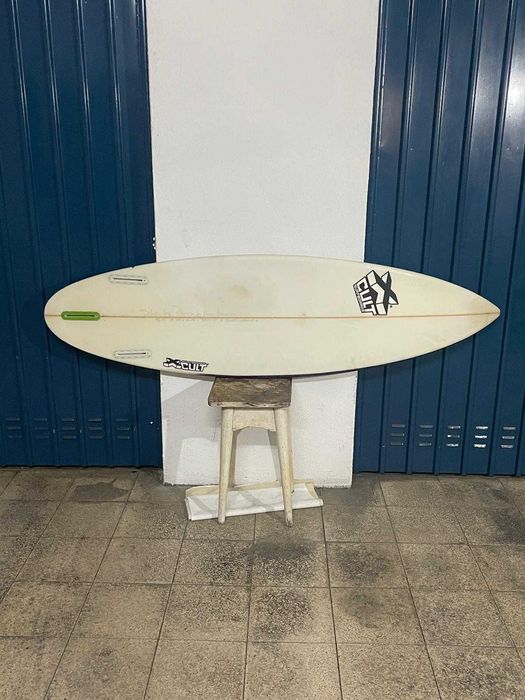 Prancha PU Xcult 5'9