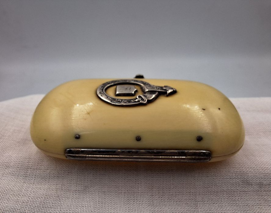 Portmonetka na monety XIX w. kość celuloid