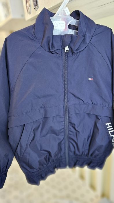 Nowa piękna kurta dziewczęca Tommy Hilfiger 4-5 lat (104-110)
